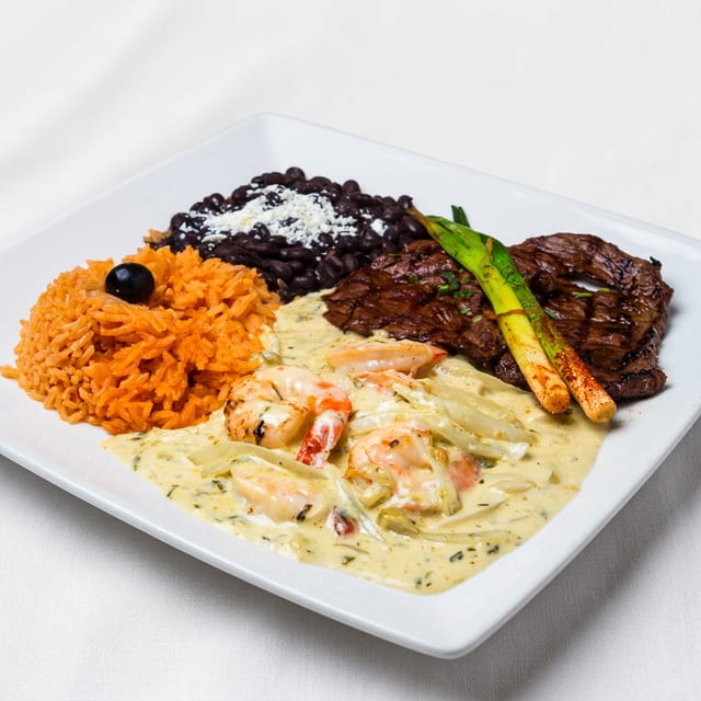 Creamy Camarones & Steak.