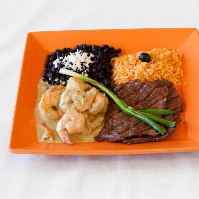 Carne Asada Camarones.